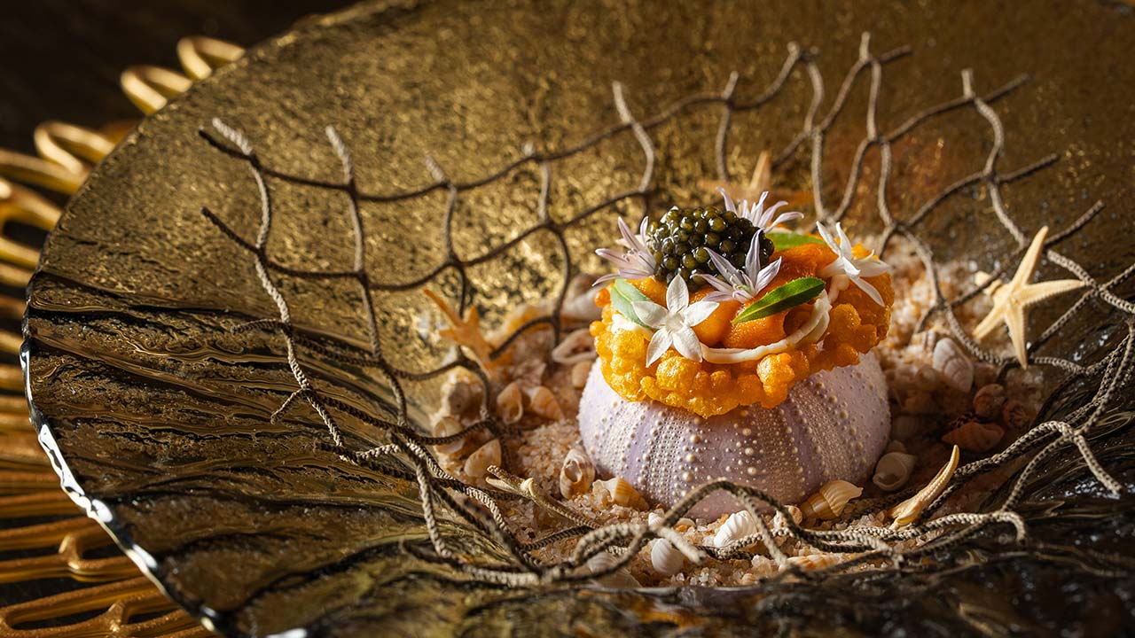 é by José Andrés